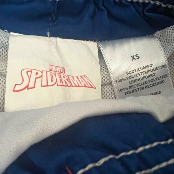 Spider-Man Swim Trunks Rash Guard Kids Boys Size XS - Picture 4 of 4